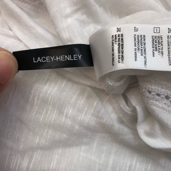 Buffalo by David Britton Lacey Henley Blouse - Picture 6 of 6